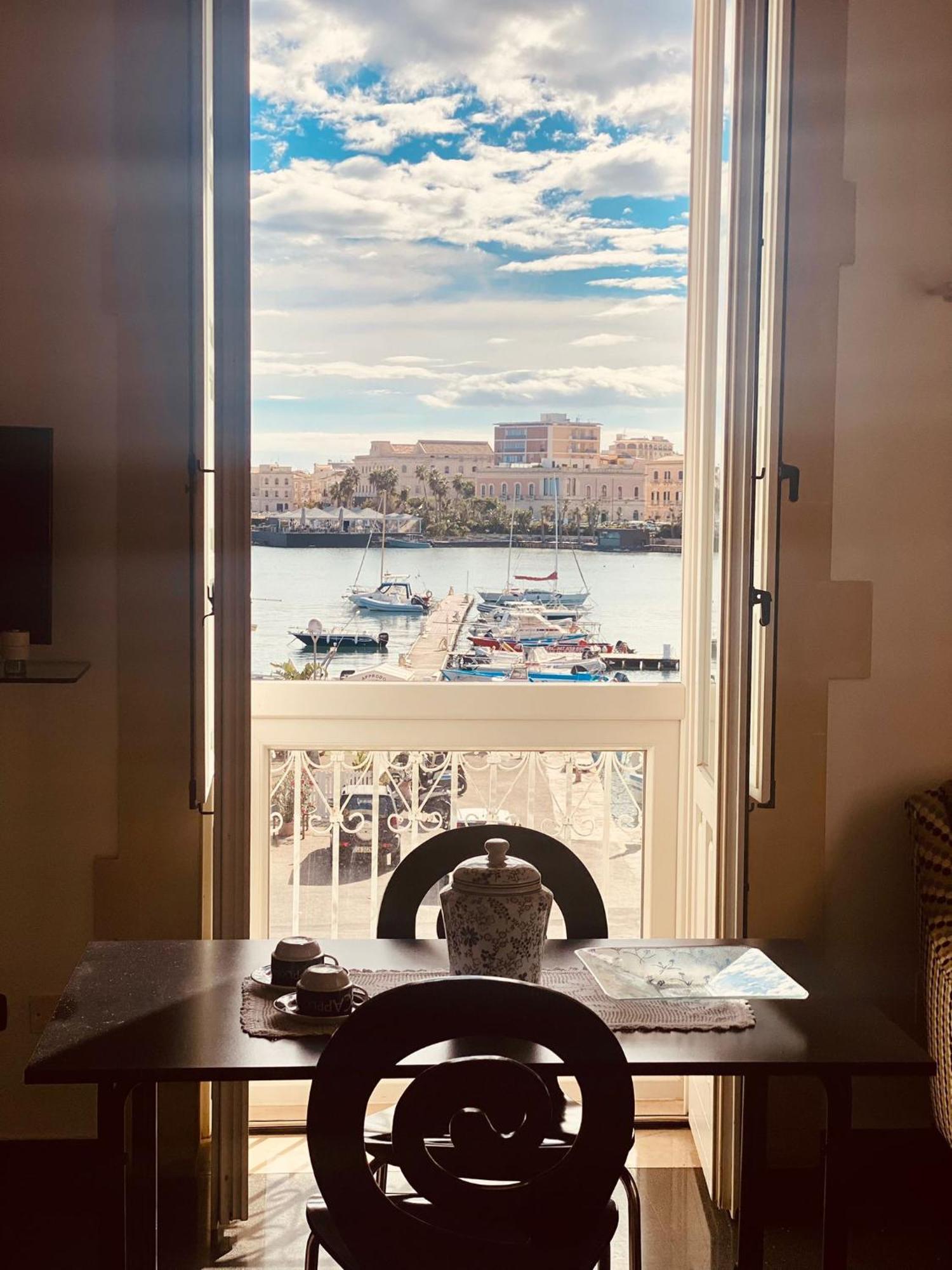 Bed and breakfast Lakkios Charming Suites&rooms Syracuse