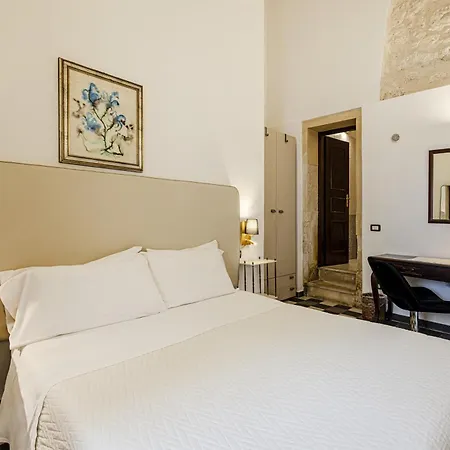Lakkios Charming Suites And Rooms Syracuse Exterior photo