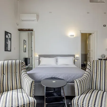 Lakkios Charming Suites And Rooms Syracuse Exterior photo
