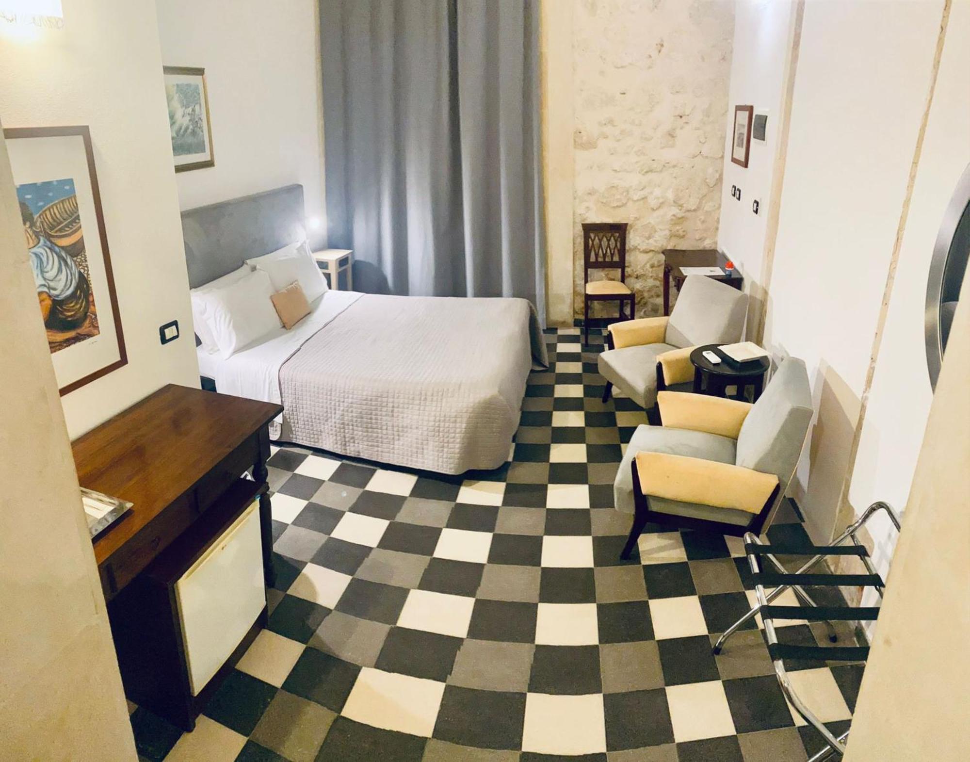 Lakkios Charming And Bed & Breakfast