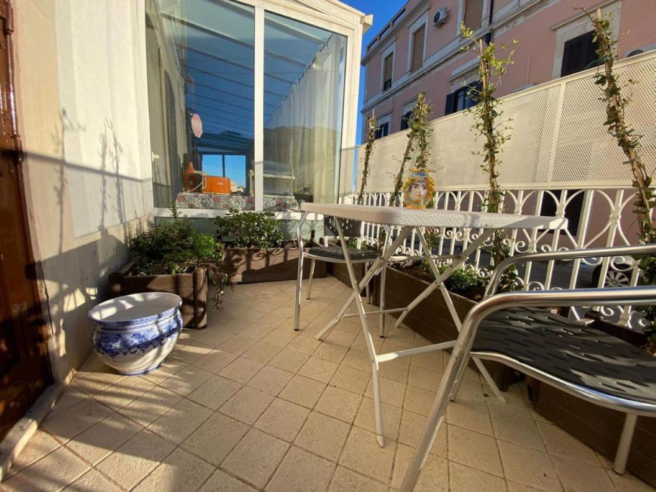 Lakkios Charming And Bed & Breakfast Syracuse