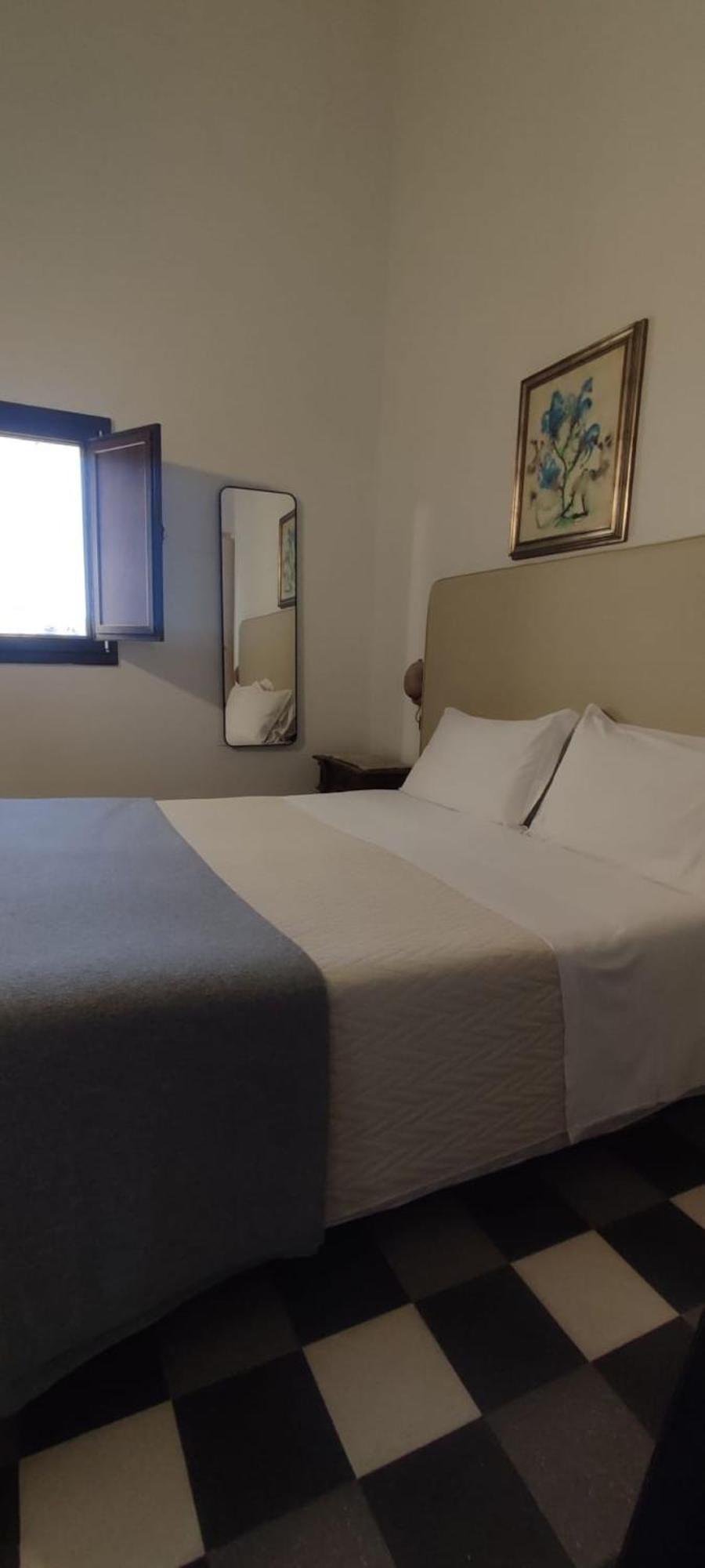 Lakkios Charming And Bed & Breakfast