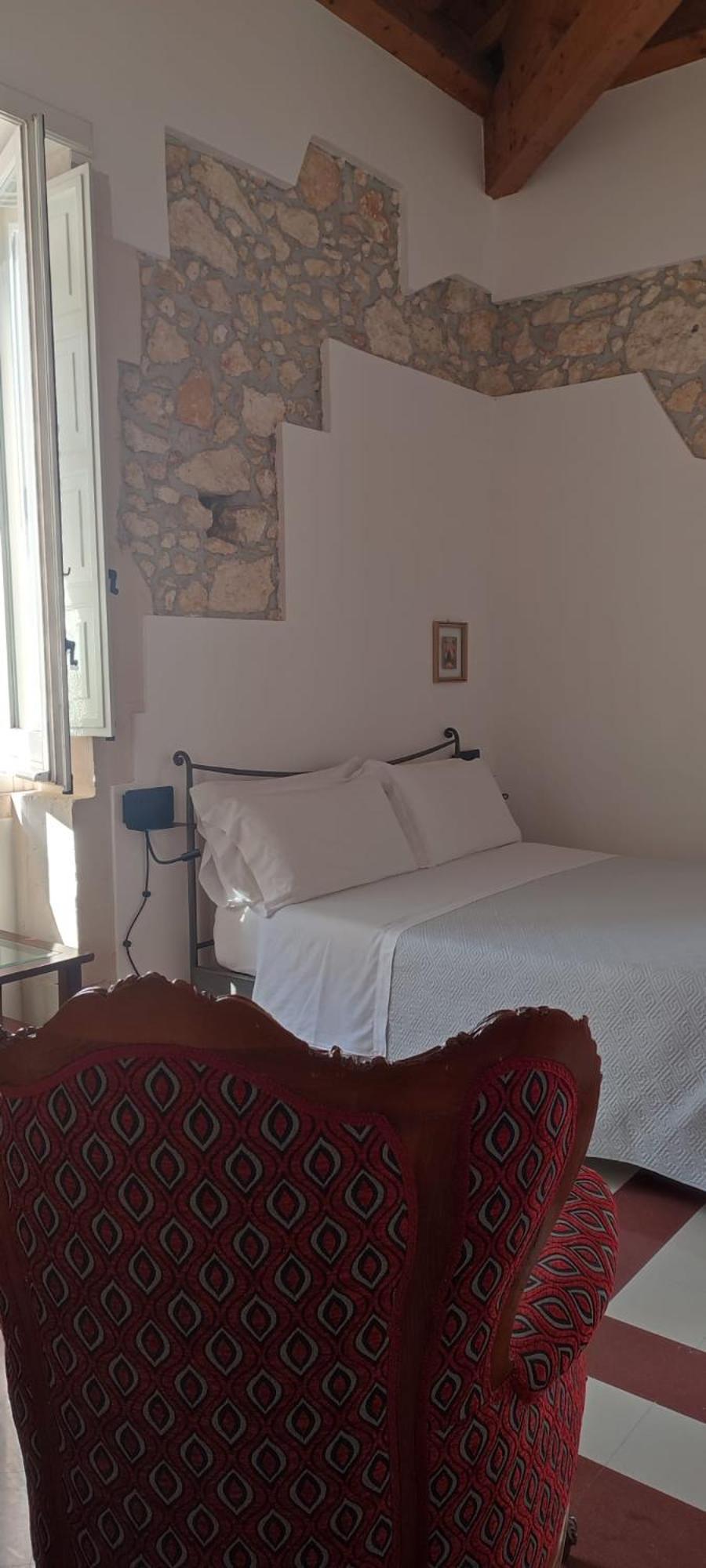 Bed & Breakfast Lakkios Charming And Syracuse